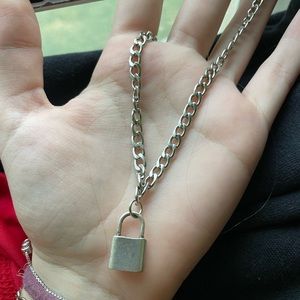 Chain necklace with lock